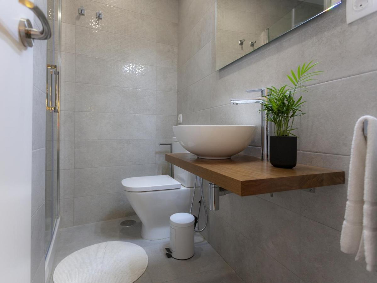 Rd Aparcamiento Incluido Triana Luminoso Comodo Apartamento 2Bd 2Bth Sevilla Eksteriør bilde