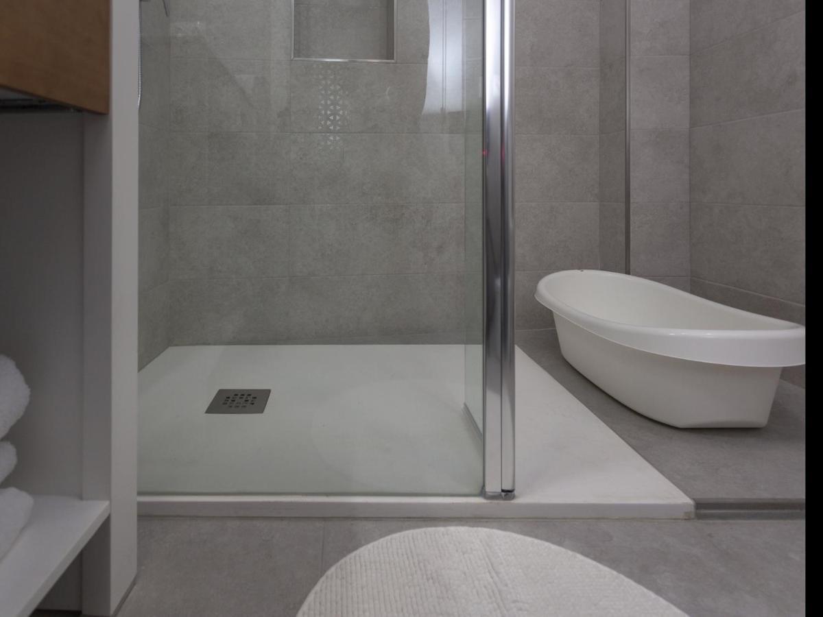 Rd Aparcamiento Incluido Triana Luminoso Comodo Apartamento 2Bd 2Bth Sevilla Eksteriør bilde